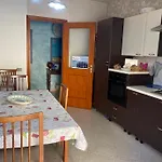 Alojamento de Acomodação e Pequeno-almoço Kalura 3*