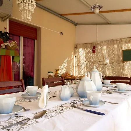 Kalura Bed & Breakfast 3*